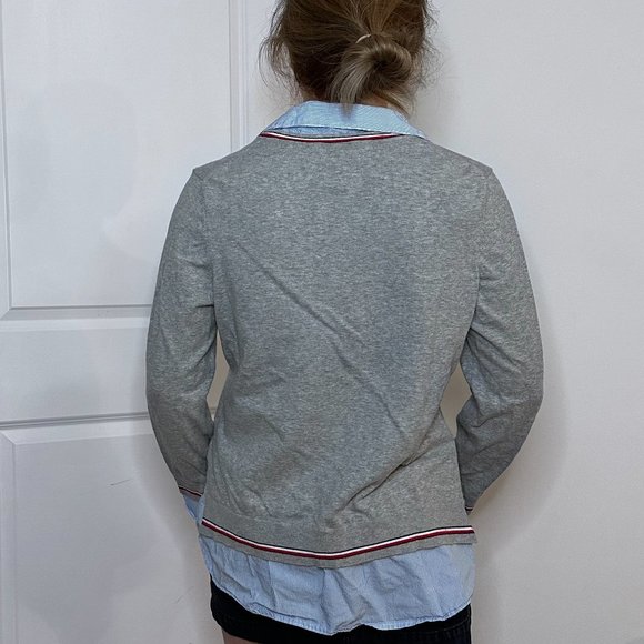 Tommy Hilfiger Collared Long-Sleeve Layered Sweater Top - Light Blue/Grey - L - Picture 5 of 7